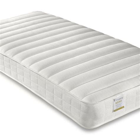 The invention of spring mattresses preceded memory foam, but that does not mean one is obsolete while the other is technologically superior. Noah Memory Foam Spring Mattress - 4ft Small Double (120 x ...