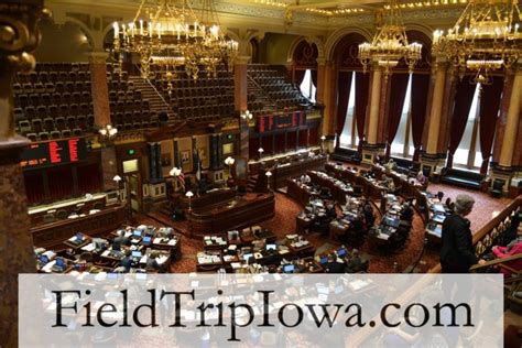 The Iowa State Capitol In Des Moines Field Trip Iowa