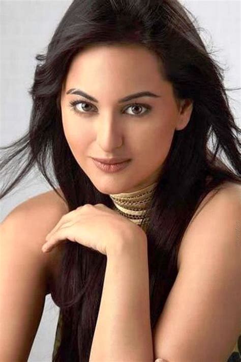 Collection by exclusive photos, images, wallpapers. Beautiful Bollywood Actress Sonakshi Sinha