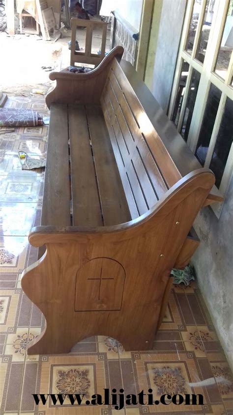 Jual kursi kayu panjang sofa bed minimalis kursi panjang j115 kab jepara produk kayu jepara tokopedia. bangku gereja model terbaru minimalis kayu jati