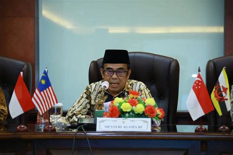 Pm malaysia berusia 92 tahun itu. Menteri Agama Malaysia 2020 - Jabatan Kemajuan Islam ...