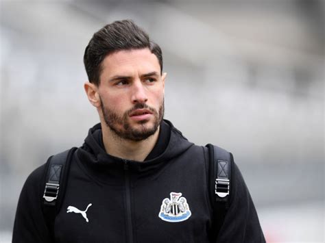 Fabian Schär 'doesn't care' about your concussion concerns