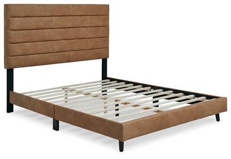 Vintasso Queen Upholstered Bed B089 581 By Signature Design By Ashley