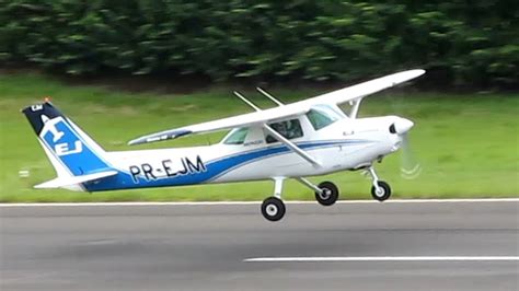 Airplane Cessna 152 Take Off And Landing Video Top Youtube