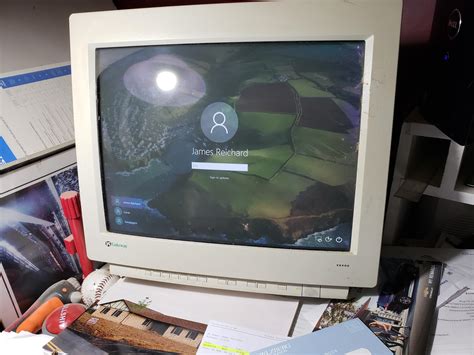 This Old Pc With Windows 10 Mildlyinteresting