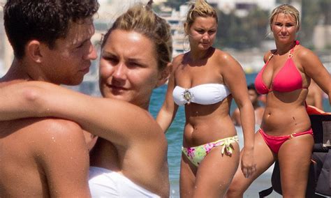 Billie Faiers Laps Up The Sun While Sister Sam Is All Over Joey Essex On The Beach On Last Day