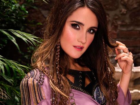 Dulce María Estreia Em Ranking Musical Após álbuns Do Rbd Entrarem Em