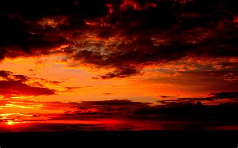 Download Wallpaper 3840x2400 Clouds Sunset Horizon Dark