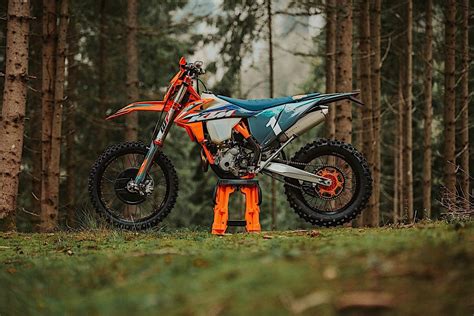 350 Exc F Wess Is The First Ktm Enduro Bike With Wp Air Fork
