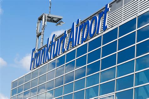 Informieren sie sich über die anfahrtsmöglichkeiten, das lufthansa terminal, die lufthansa services sowie regelmäßig stattfindende veranstaltungen des größten der sechs lufthansa drehkreuze. Fraport erwartet in Frankfurt 2016 weniger Passagiere