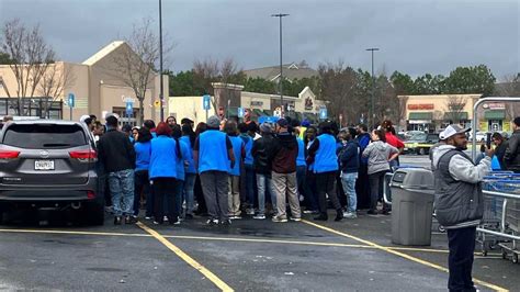 Georgia Walmart Shooting Injures Several Store Evacuated
