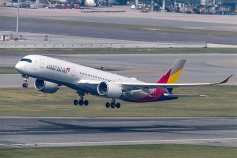 Singapore airlines a350 business class düsseldorf to singapore: Asiana Airlines Fleet Airbus A350-900 Details and Pictures ...