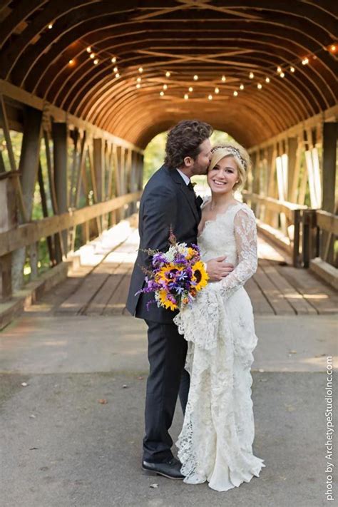 Alice temperley, alice temperley bridal, alice temperley secondhand wedding dress, alice temperley wedding dress, second hand designer wedding dress, size 10. Kelly Clarkson's Wedding Dress Temperley London Jessamine ...