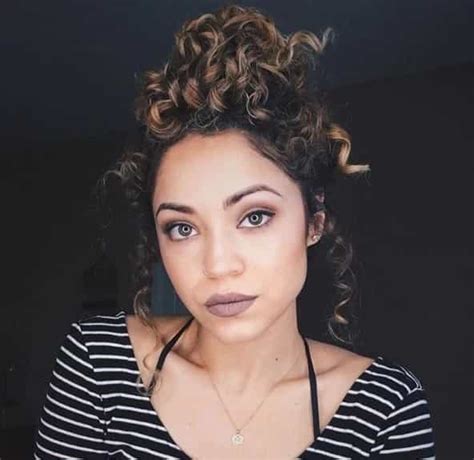 15 Smartest Messy Buns For Curly Hair 2023