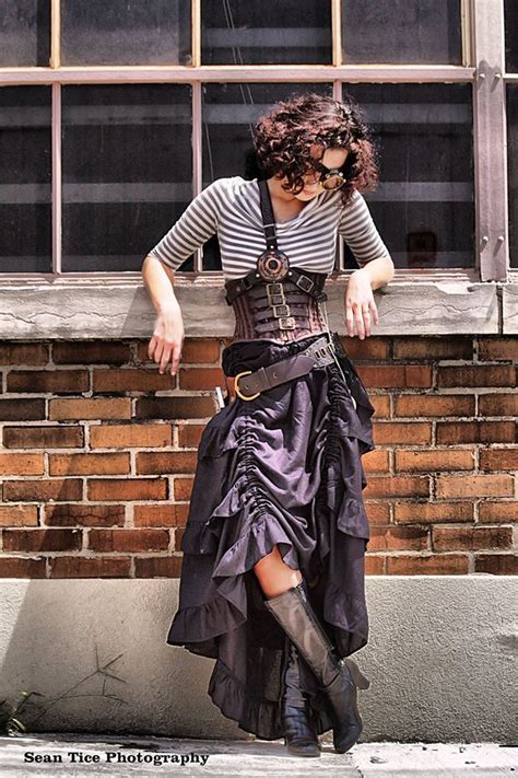 Steampunk Fashion Guide How To Recreate This Chic Casual Steampunk Outfit