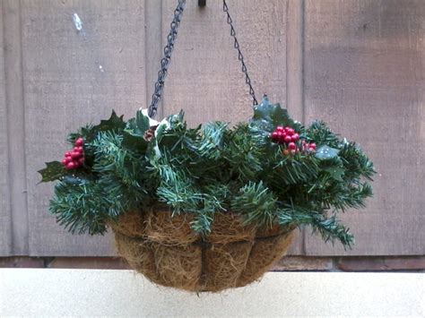 Traditional christmas gift basket idea. This IS My Day Job: Christmas Porch Decor - Hanging basket.