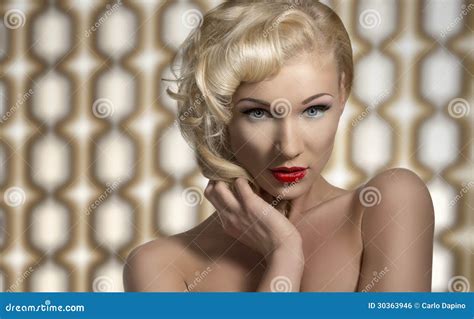 Woman Posing As A Diva Stock Photo Image Of Cute Hairstyle 30363946