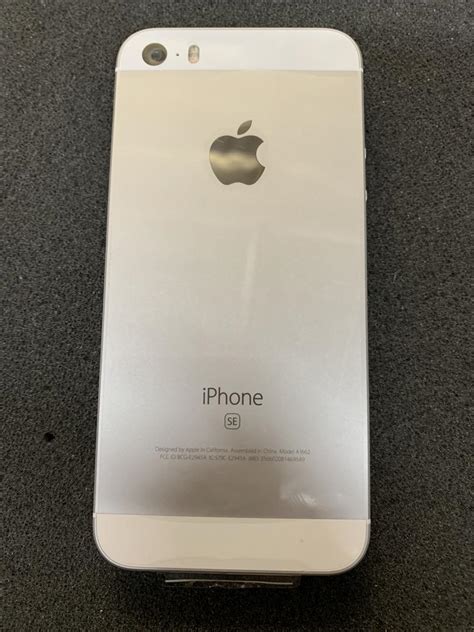 Apple Iphone Se 1st Gen 2016 Verizon Prepaid Silver 32gb A1662