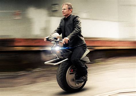 Lean right by slightly moving you body off to the right and shift electric unicycles that are using wheels 16 inches and below require you to use your shins and ankles. The Ryno Electric Unicycle is a One-Wheeled Muscle Machine ...