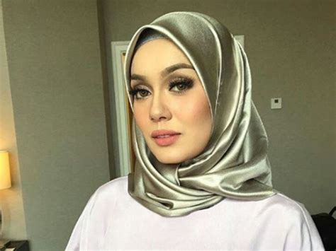 Mbo desa petaling spark 4. Uqasha Senrose akui sudah kembali berimej tanpa hijab ...