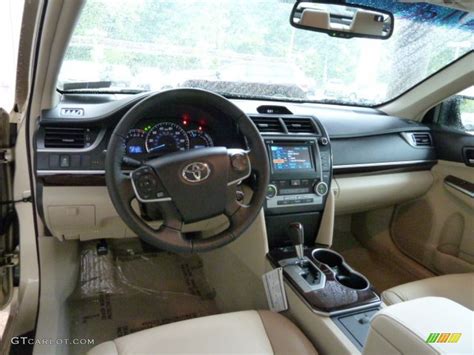 Il ne faudrait pas oublier la version hybride. Ivory Interior 2012 Toyota Camry XLE V6 Photo #54523325 ...
