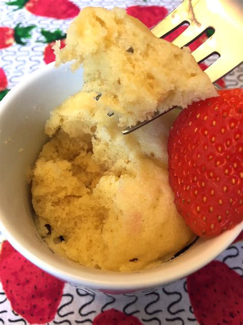 This mug cake is moist, delicious and topped with a lovely vanilla icing that soaks into the cake and infuses it with an easy vanilla mug cake perfect for one. Coconut Flour Vanilla Mug Cake (Gluten-Free, Paleo ...