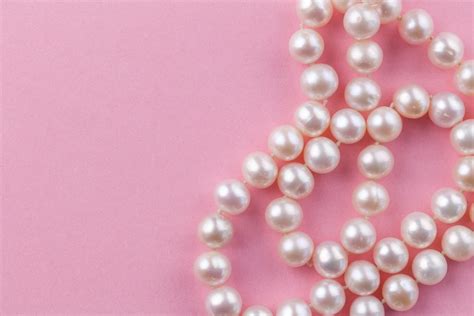 Pearl Background With Nacreous Pearl Necklace On Pink Background Pearl Wise
