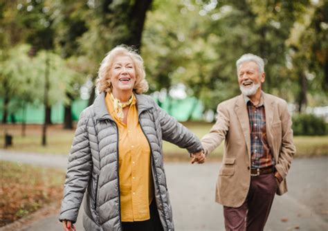 The Rewards Of Moving To A Senior Living Community Redeemer Health