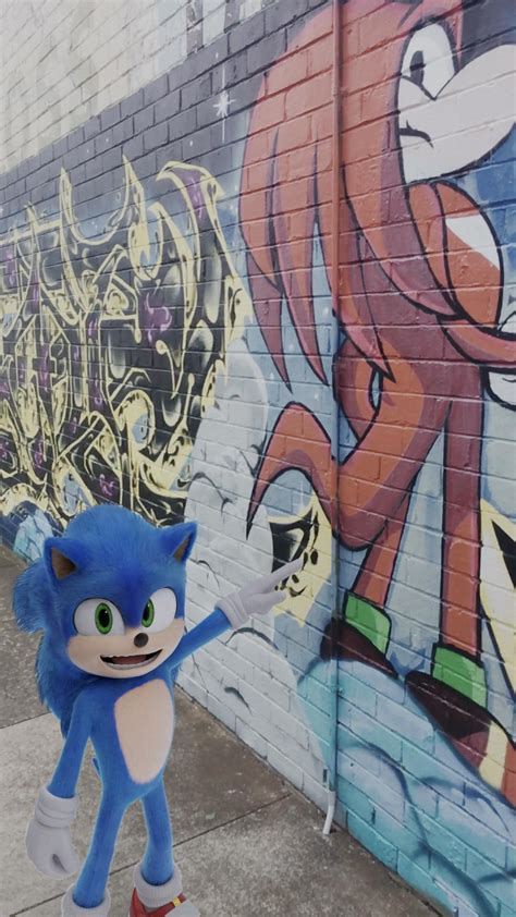 Graffiti Characters Sonic