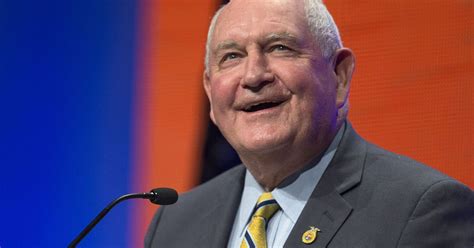 Agriculture Secretary Sonny Perdue Opens Indianapolis Ffa Convention
