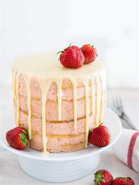 This Naked Strawberry Layer Cake Is Made With Fresh Strawberry Meringue