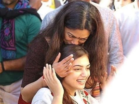 mala parvathy says about nazriya come back malayalam filmibeat