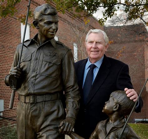 Wrlthd Americas Most Loved Sheriff Andy Griffith Dies At 86