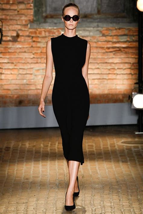 Fashion Shows Fashion Week Runway Designer Collections Vogue Black Dress Black Dress