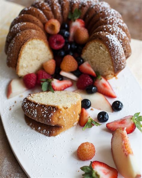 Light, sweet and easy to pair with seasonal fruit. Italian Summer Country Cake | Recipe | Food