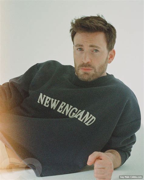 Chris Evans Posing Sexy For Gq The Male Fappening