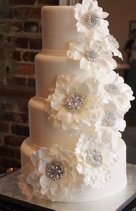 pasteles de boda blancos sencillos  elegantes page