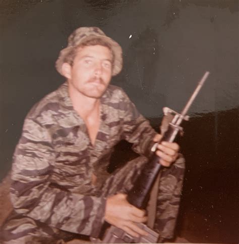 the wall of faces vietnam veterans memorial fund