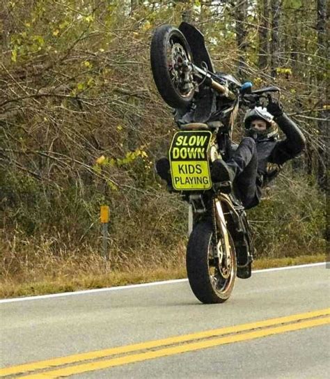 Saw This In My Imgur Feed Funny Motorcycle Motocross Funny