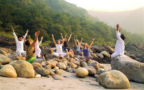 Méditation Et Yoga En Inde Du Nord Spécial Groupes Inde Asie Nos Destinations Ecm Voyages