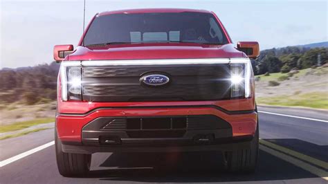 Ford F 150 Lightning With The Big Battery Does 0 60 In Under 4 Sec
