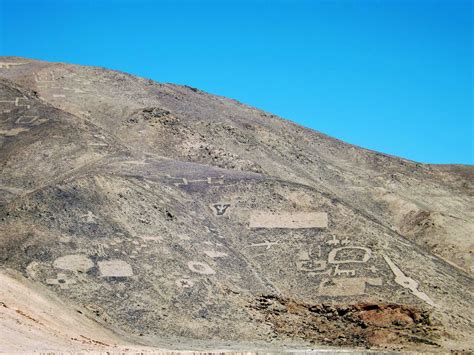 Tour Gigante De Atacama And Geoglifos De Pintados Ruta Del Arte Rupestre