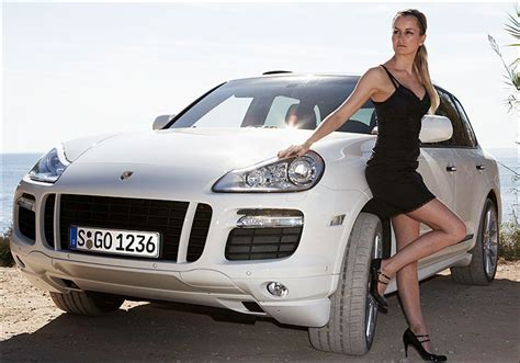 Porsche Babes Muscle Car Babes