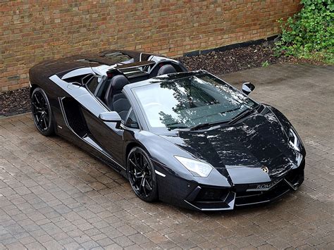 The aventador's trunk might be larger (lamborghini doesn't divulge cargo volume, because, why?), but it's effectively smaller in the roadster because of the roadster responds to nasty asphalt much better than the murcielago. 2015 Used Lamborghini Aventador LP 700-4 Roadster | Nero ...