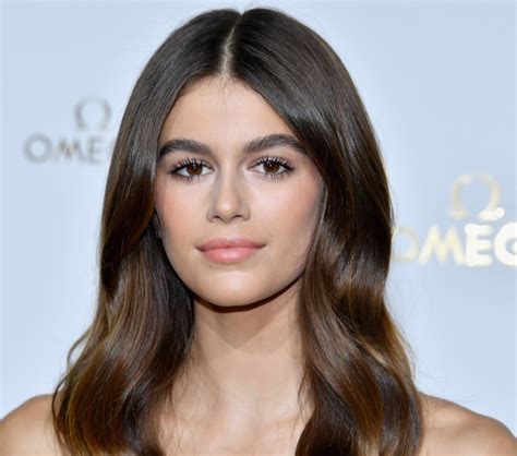 Cindy Crawfords 16 Year Old Daughter Kaia Gerber Stuns In A Pink Mini Dress On Vogue Cover