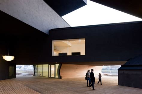 VitraHaus by Herzog & de Meuron | Yatzer
