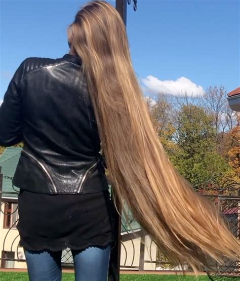 Video Julias Perfect Blonde Mane Part 1 Realrapunzels Perfect