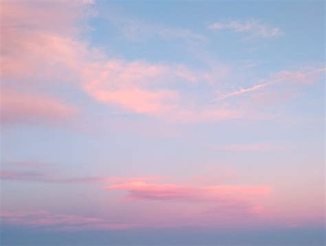 What does it mean if the sky is pink at night? 500+ Pink Sky Pictures | Download Free Images on Unsplash