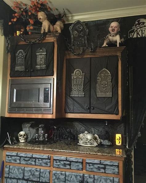 30 spooky touch for your kitchen decoration on halloween kitchen island decor halloween home