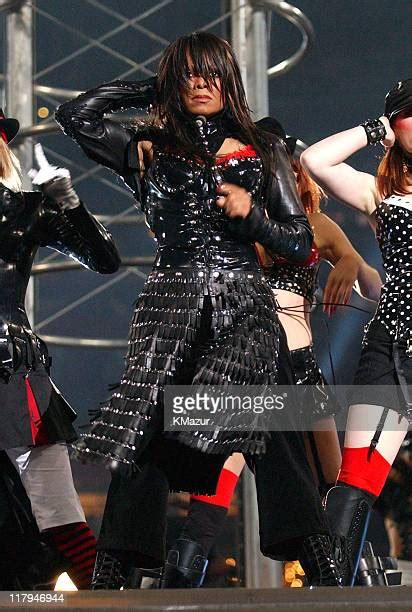 Janet Jackson Super Bowl Photos And Premium High Res Pictures Getty